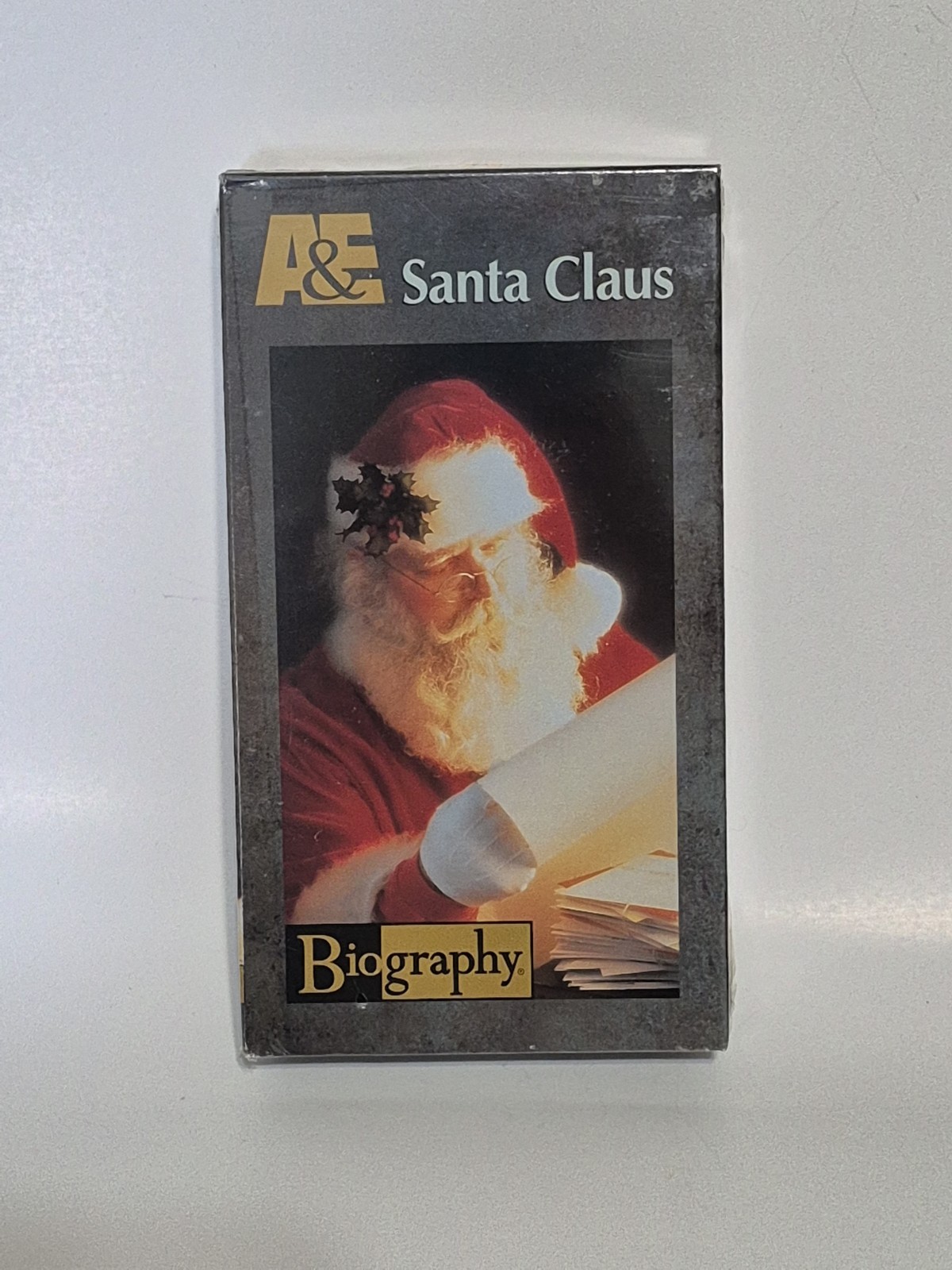 A&E Biography – Santa Claus (VHS, 1994) New in Clear wrap