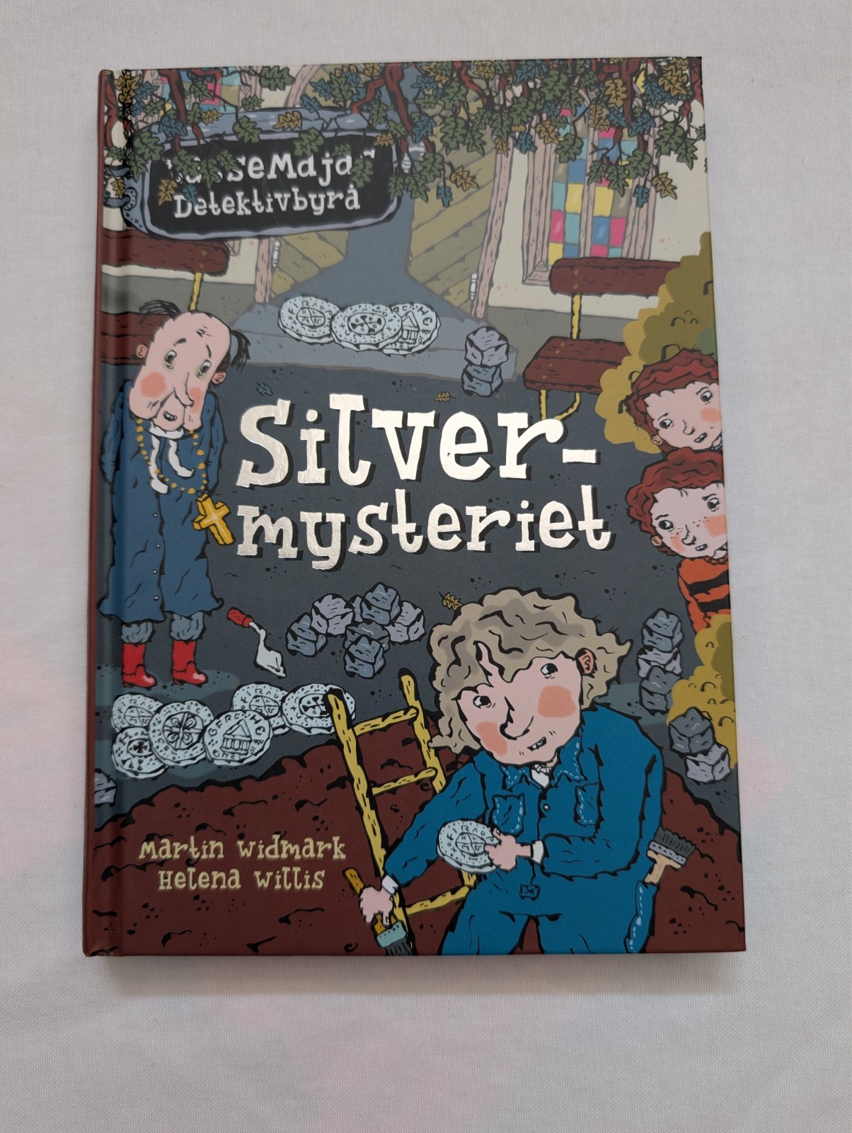 Lasse Maja’s Detective Agency 8 Book Hardcover Lot in Swedish Svenska Widmark