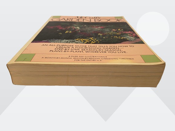 Vintage 1967-68 McCall’s Garden Book by Gretchen Fischer Harshbarger 520 Pages