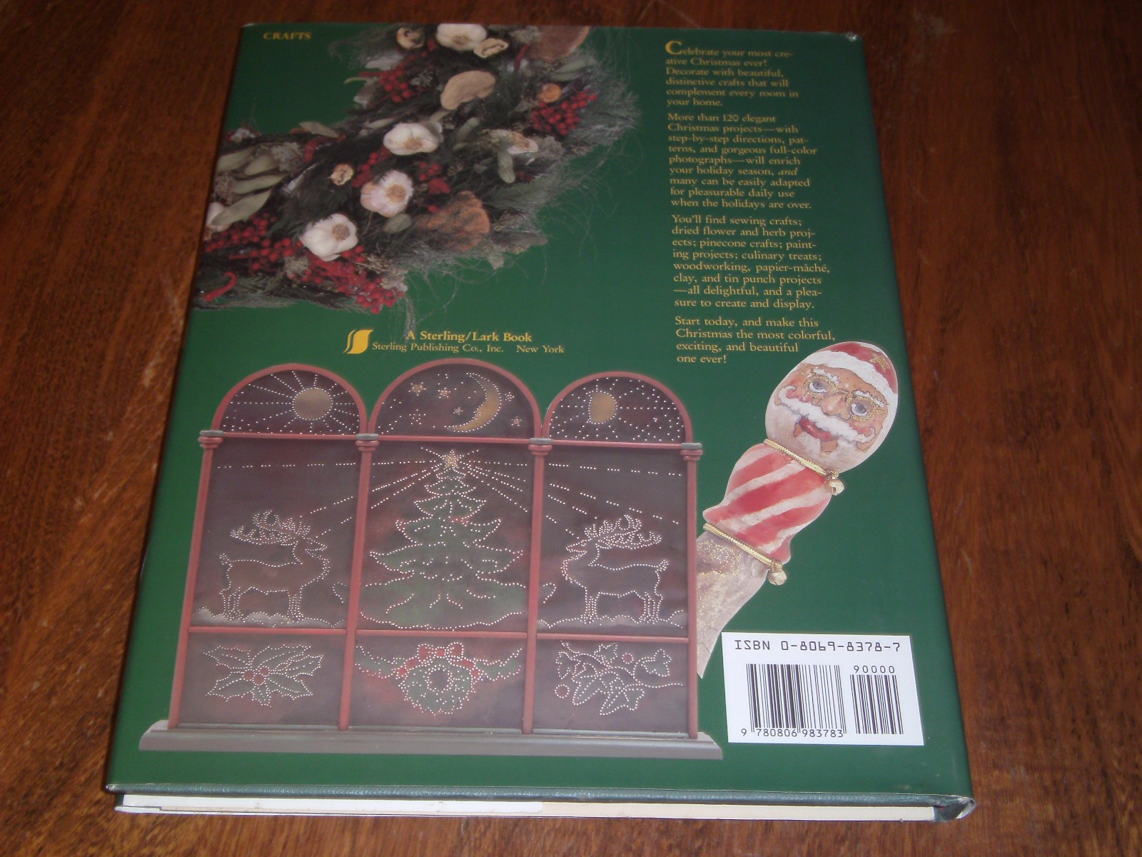 Fireside Christmas: Celebrate the Holidays with More Than 120 Festive Projects