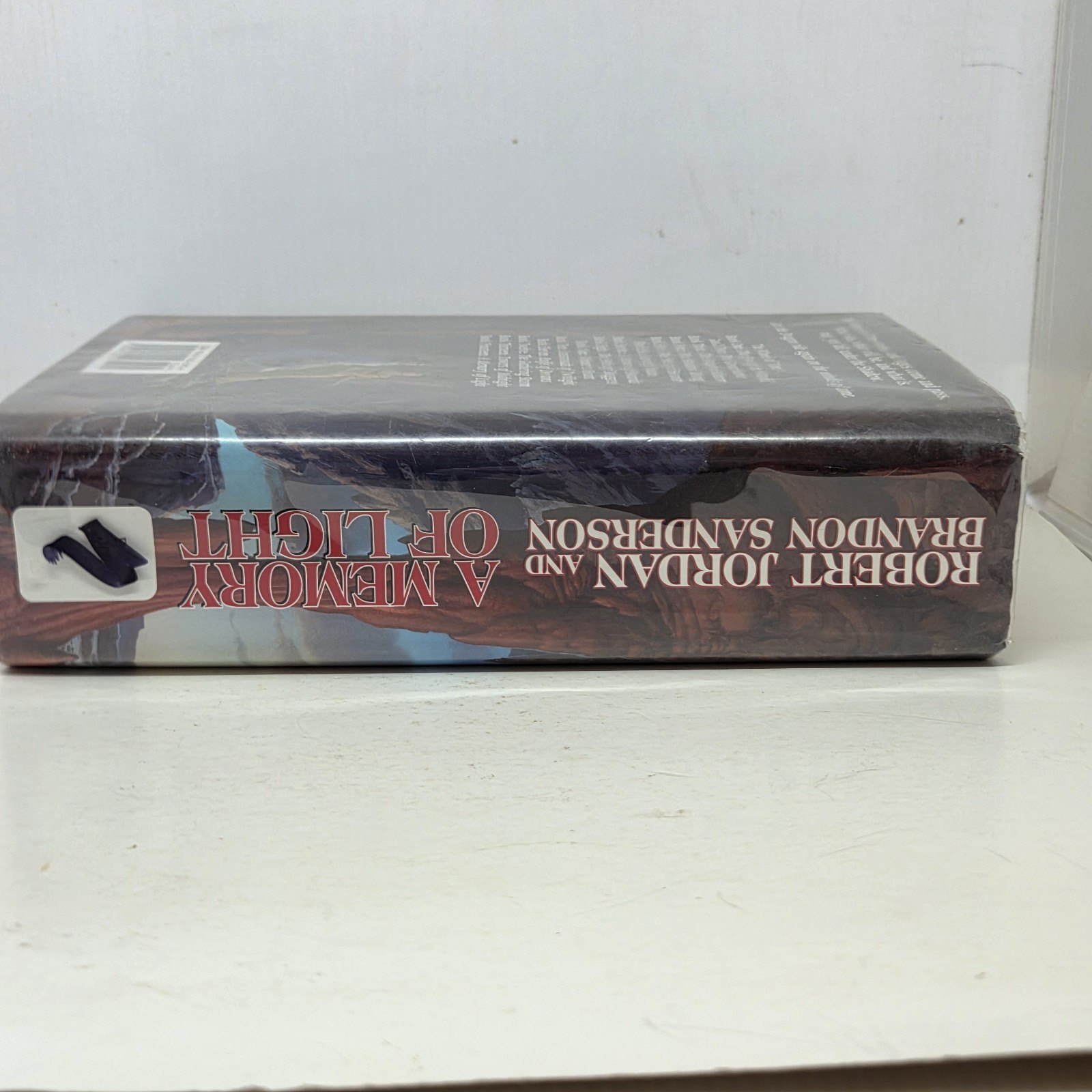 A Memory of Light Book 14 Wheel of Time Ser. SIGNED BY JORDAN 1ST ED ex-library