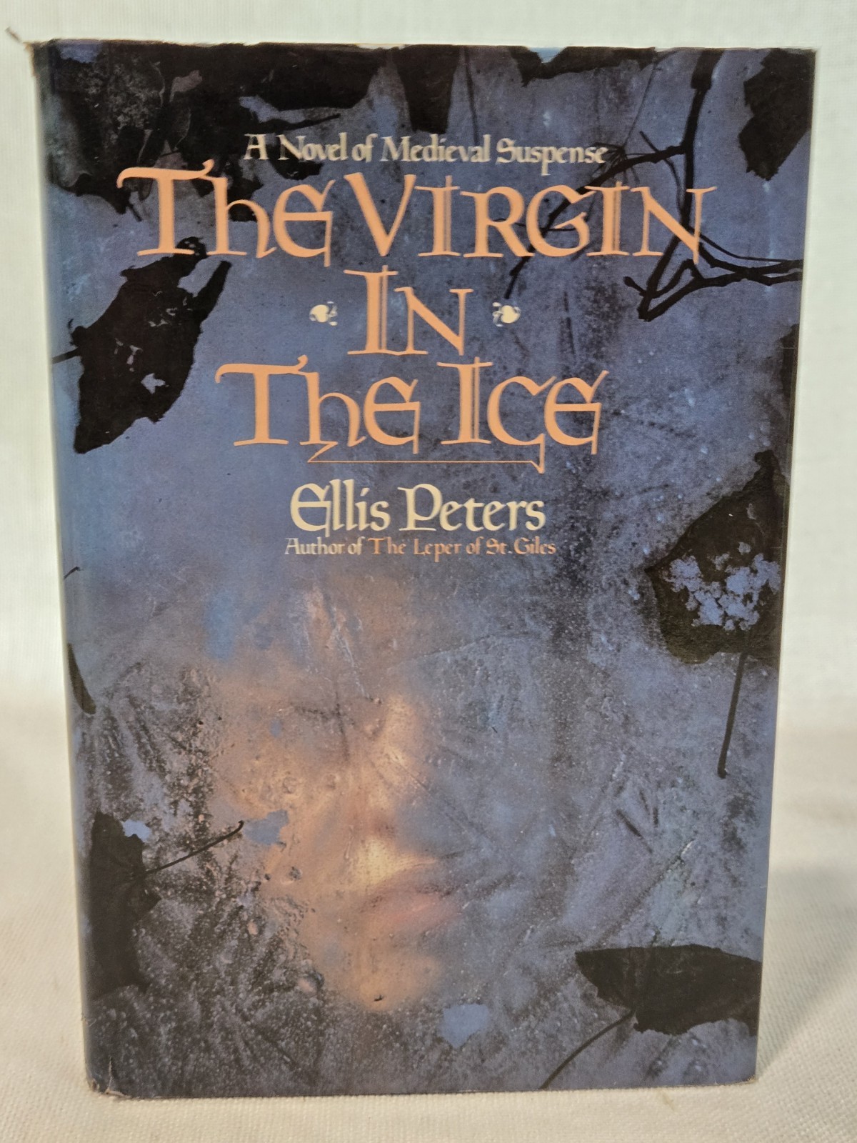 Vintage 1983 „The Virgin in the Ice“ Ellis Peters Cadfael Mystery Hardcover!