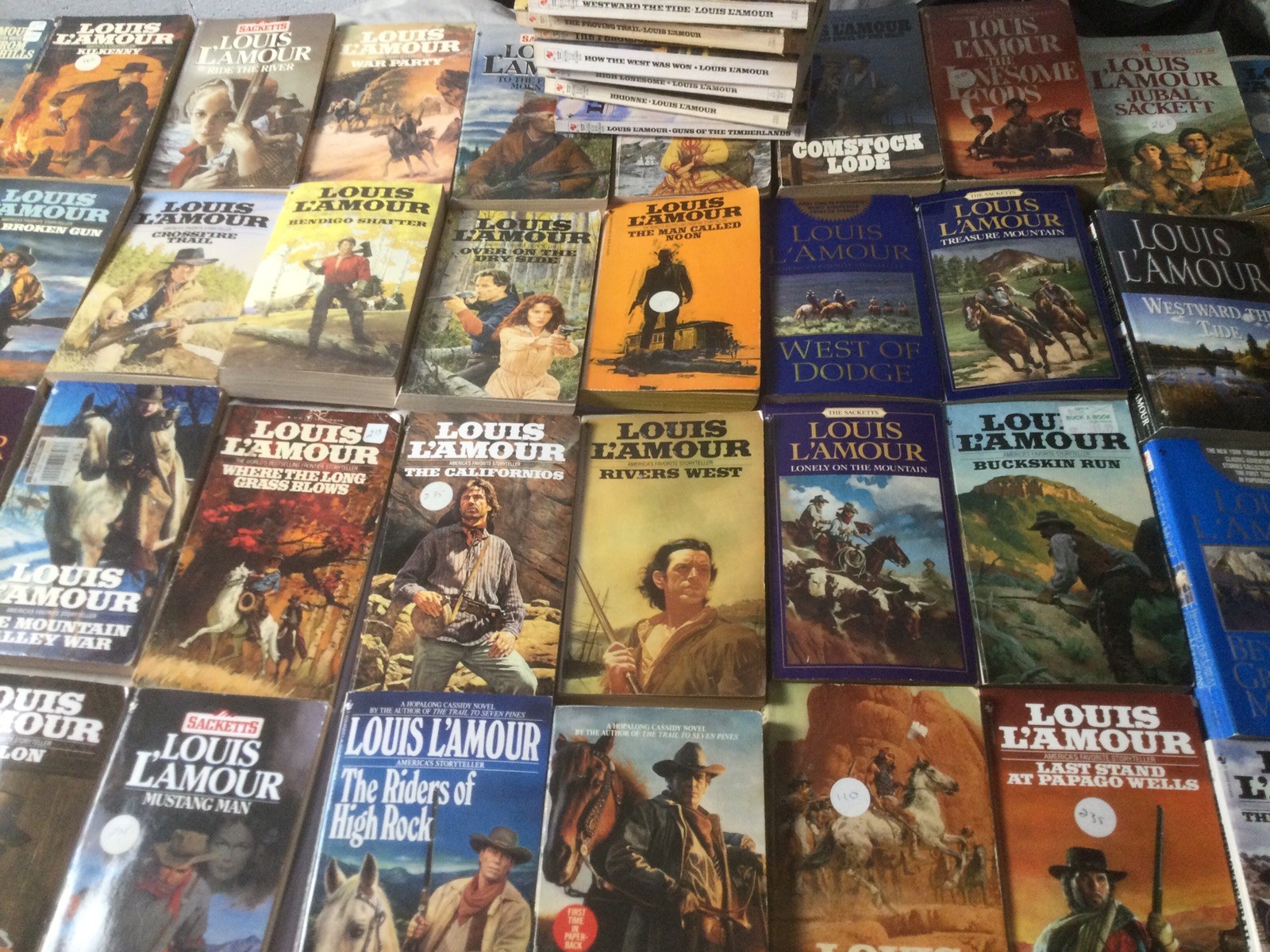 80+ Louis L’Amour Paperback Lot Western Collection Sackett Series
