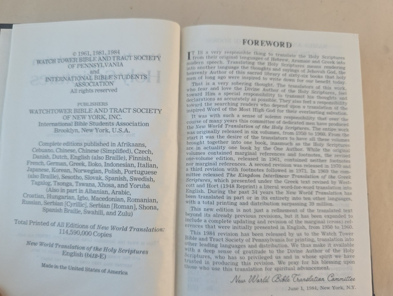 New World Translation of Holy Scriptures 1984 Watchtower Bible Tract Society