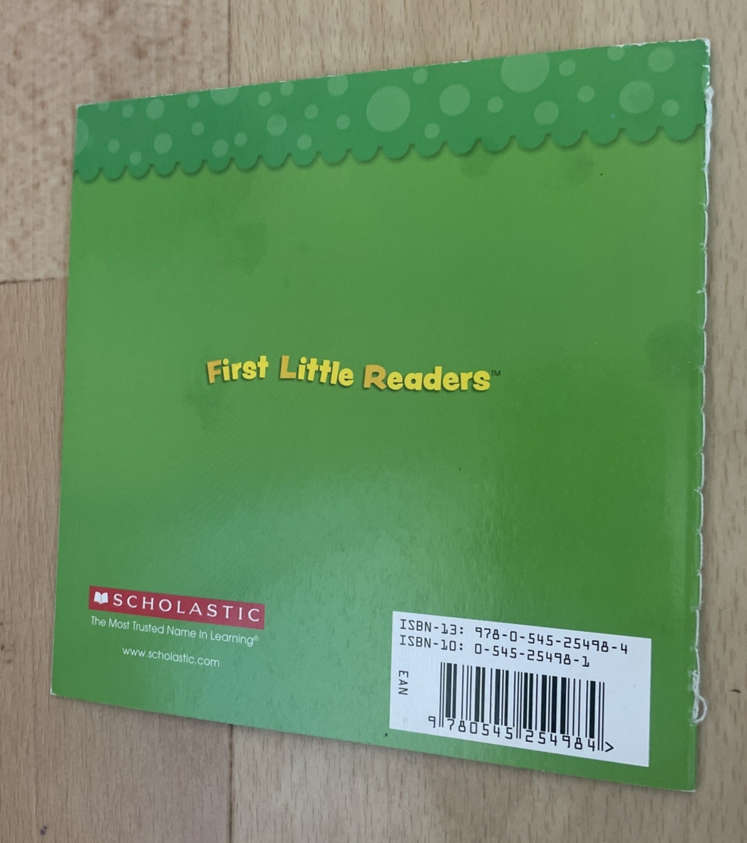 FIRST LITTLE READERS, LIZ CHARLESWORTH, LUNCH CRUNCH, 14 by 14CM