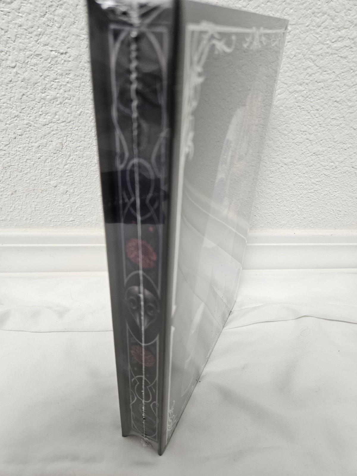 Beautiful Venom Rina Kent Crate Special Edition w/ Page Overlay & Standee NEW