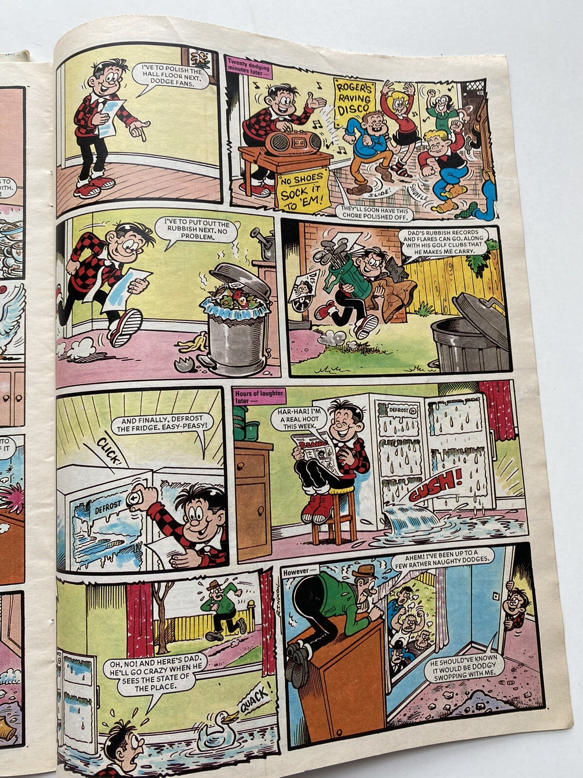 Vintage Beano Comic Book Dennis the Menace 1997 1998 #2901 2928 2860 2916 2890