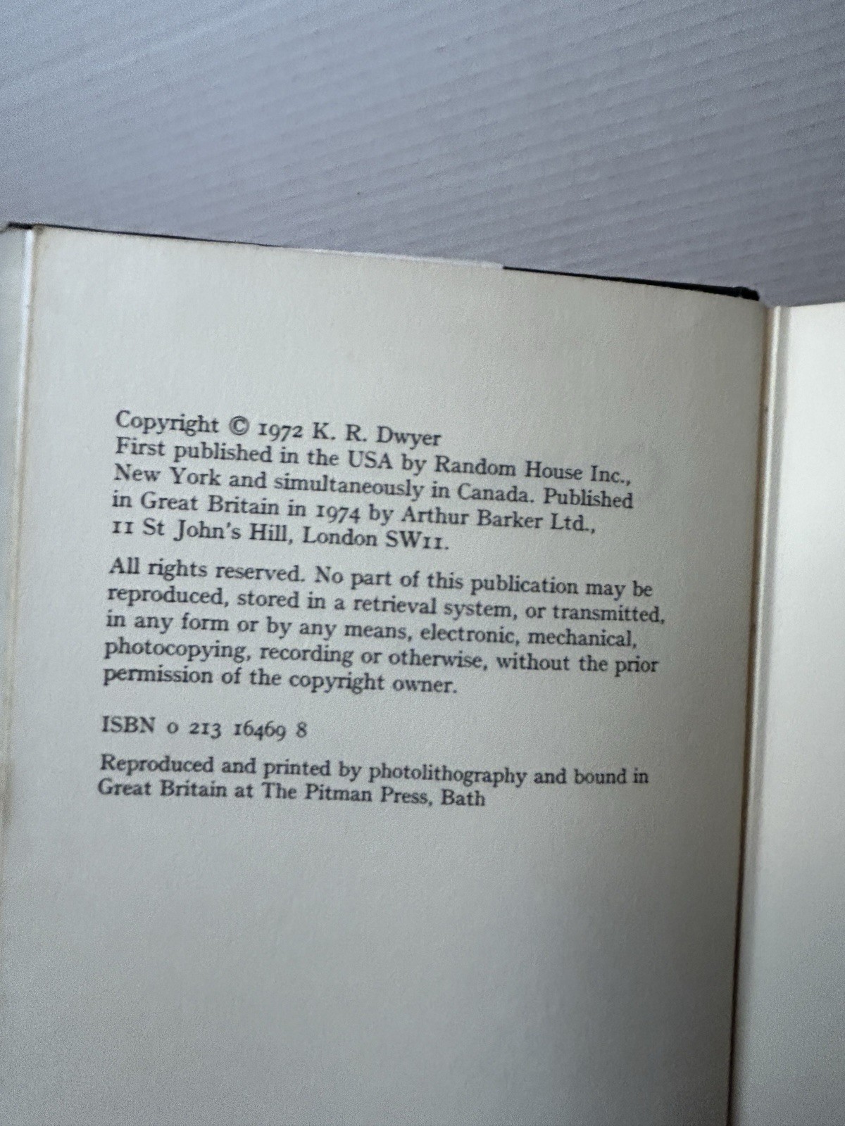 Chase By K. R. Dwyer (Hardcover, 1974) Dust Jacket Arthur Barker Limited