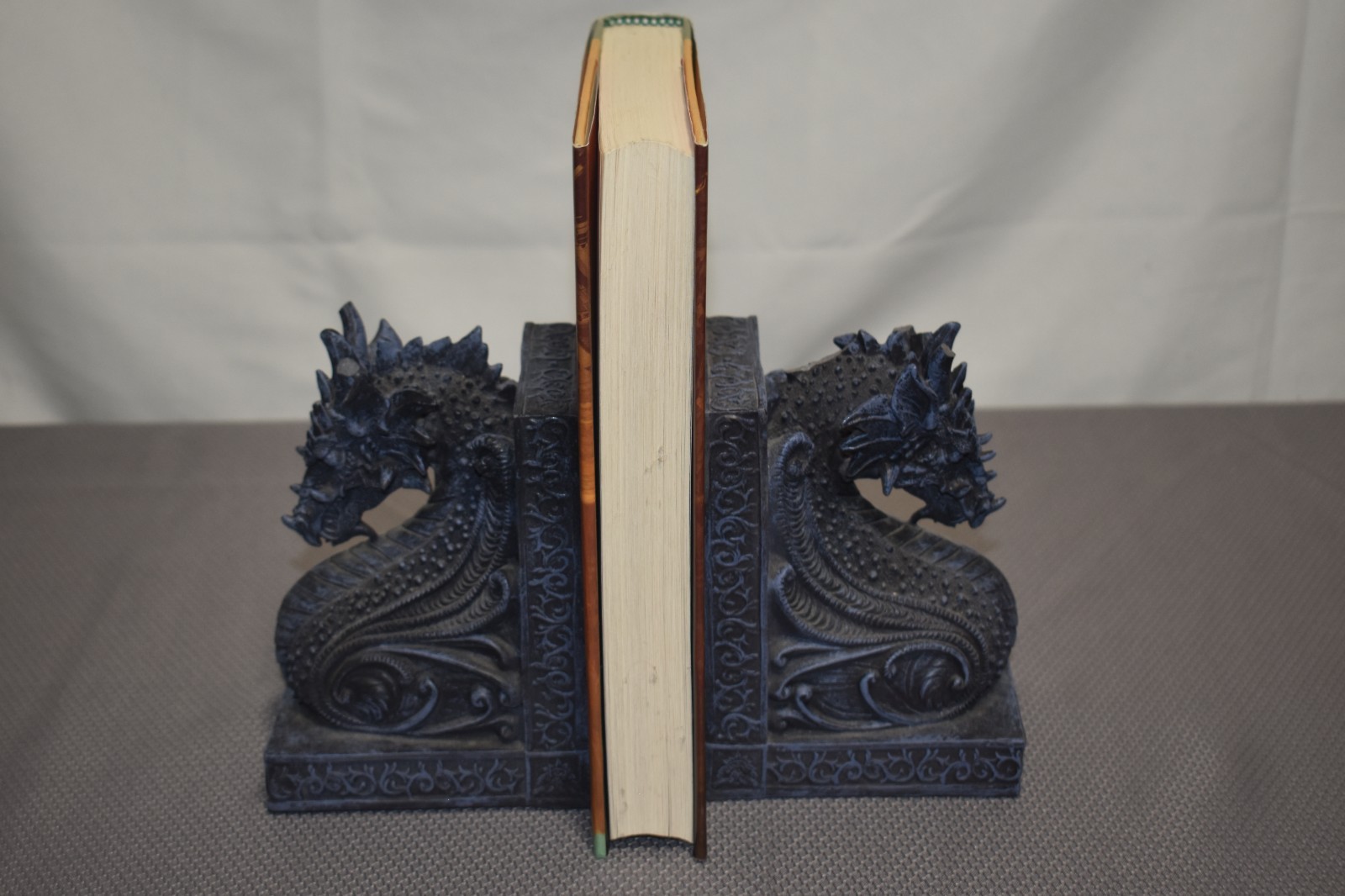 Un Lun Dun by China Miéville (1st Edition/First Printing, 2007, Hardcover)
