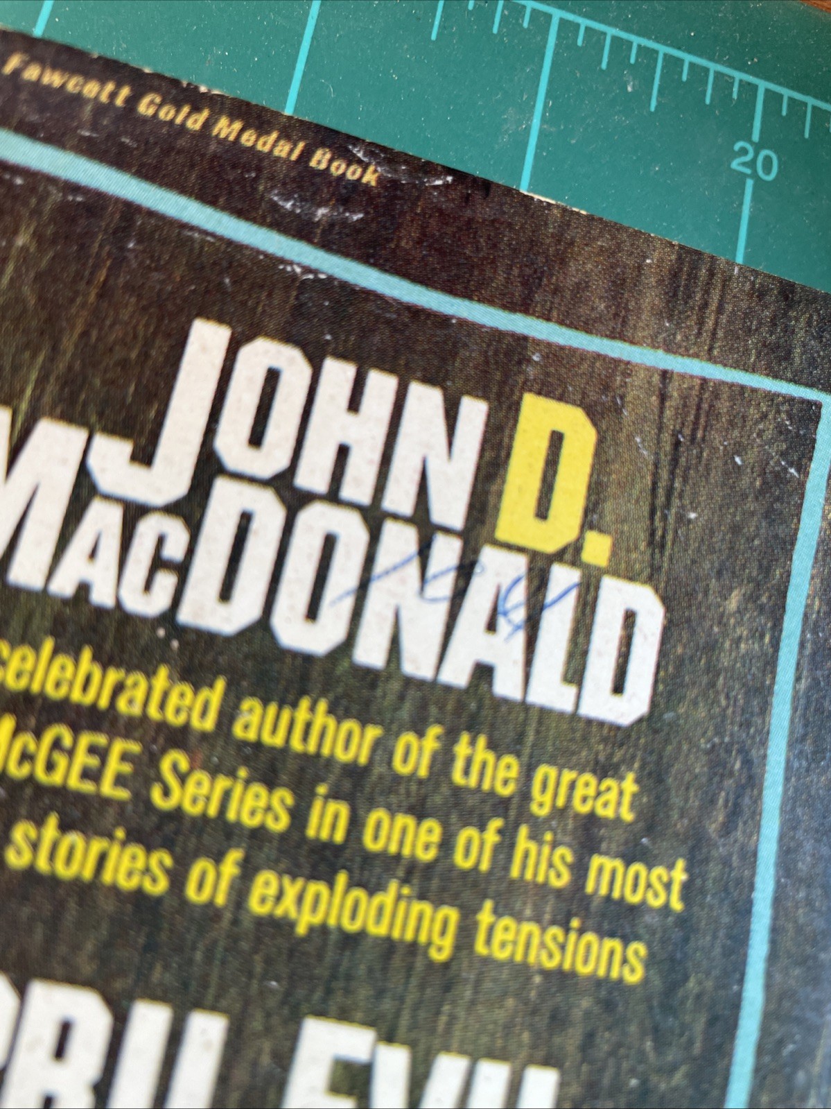 John D MacDonald PB Lot (8) Cry Hard Executioners April Evil Brass Cupcake