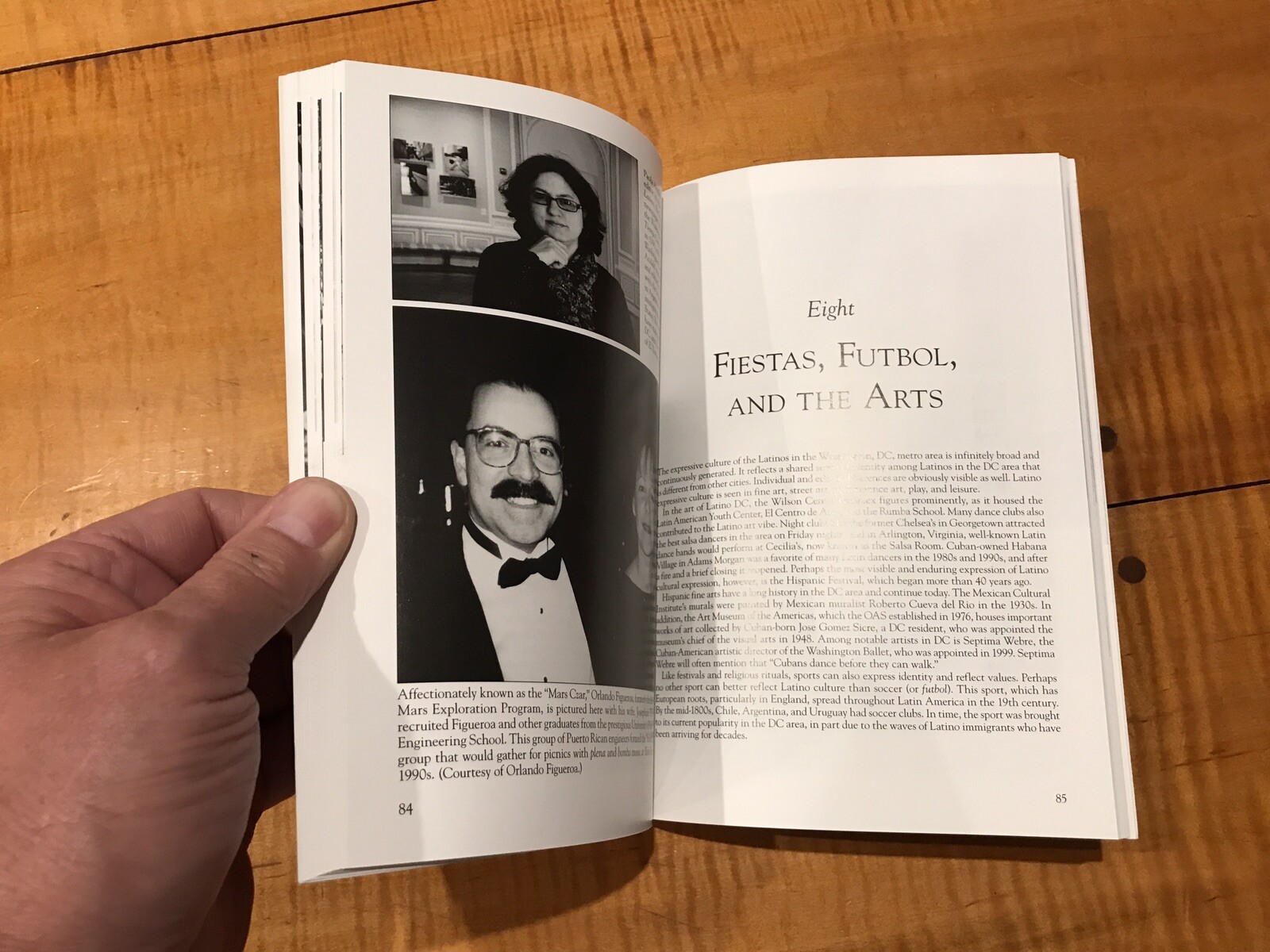 Latinos in The Washington Metro Area Images Of America -SIGNED Maria Malagon