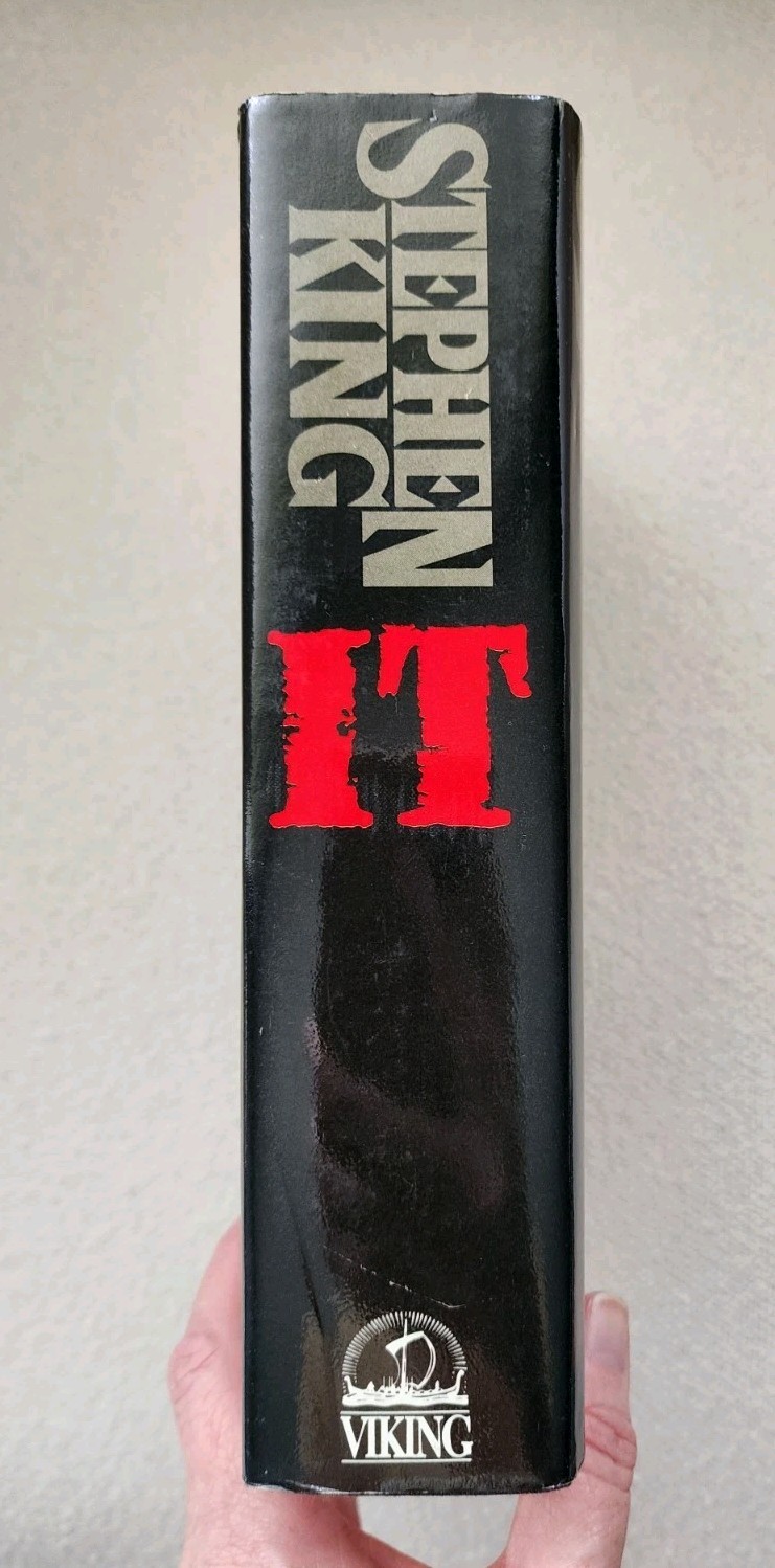 Stephen King- „It“ Hardcover Book 1986 Viking Penguin Group *Read Description*