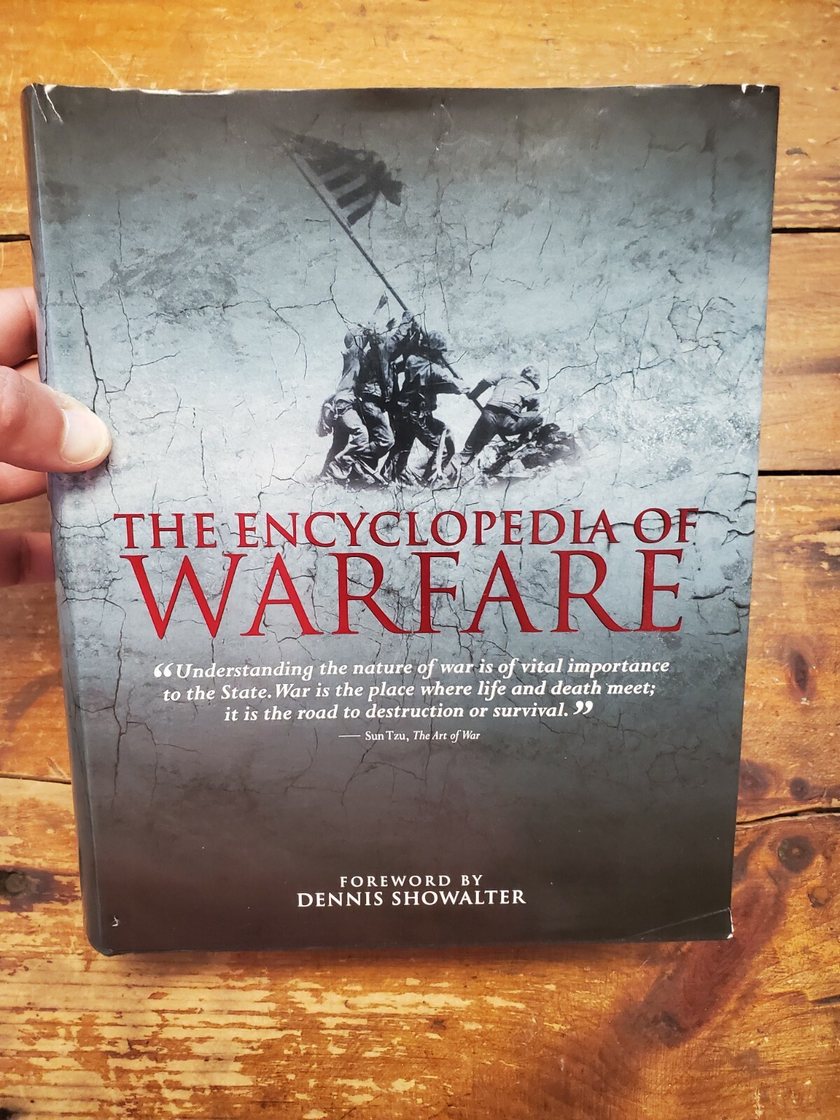The Encyclopedia of Warfare by Amber Books Ltd. 2013