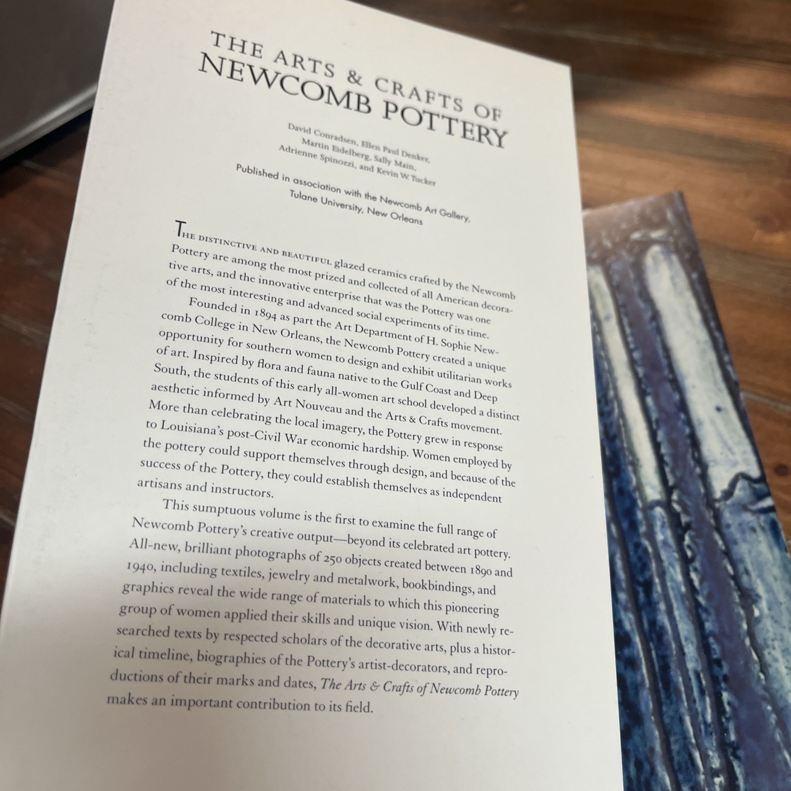 The Arts & Crafts of Newcomb Pottery Reference Large Coffee Table Book SkiraRizz