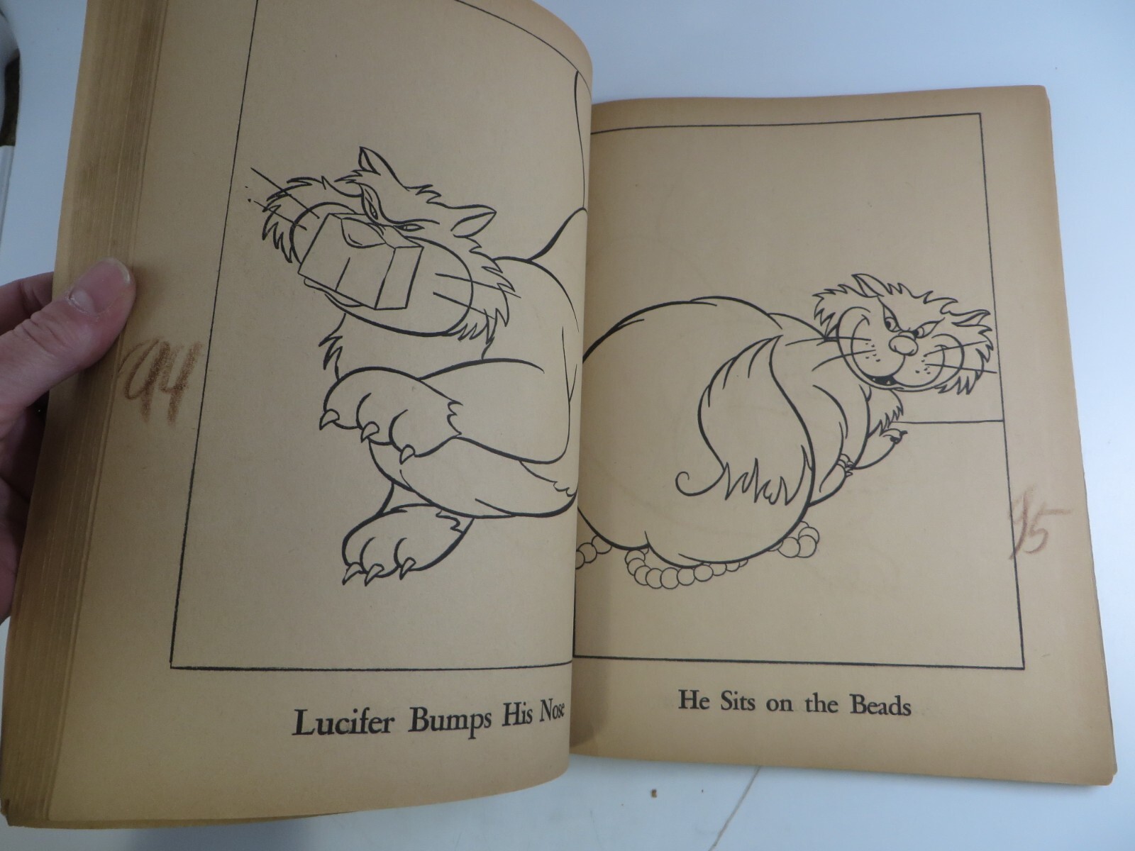 Vintage 1950 Walt Disney CINDERELLA Paint Coloring Book Whitman Publishing RARE