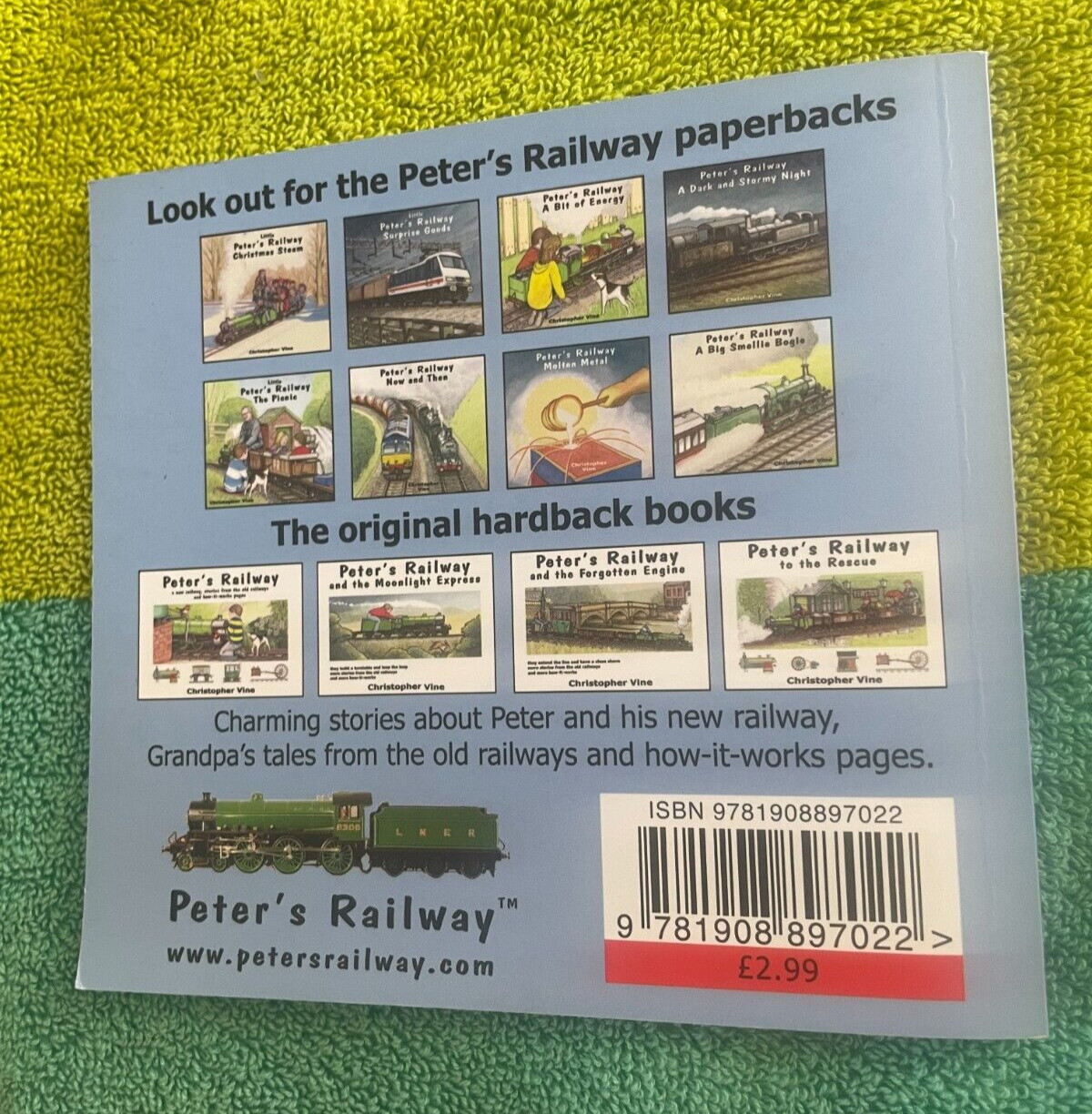 CHRISTOPHER VINE. LITTLE PETER’S RAILWAY THE PICNIC. 15 BY 14CM. 9781908897022