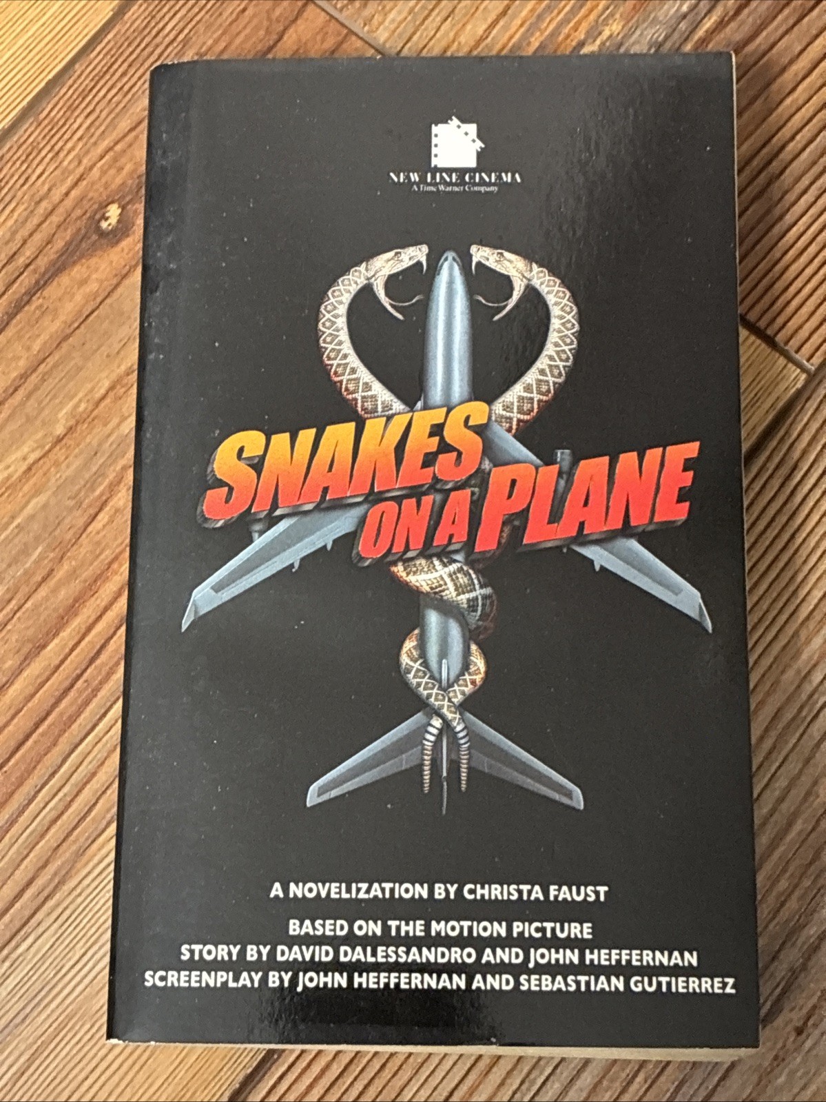 Snakes on a Plane | Christa Faust | New Line Cinema | Paperback Novel