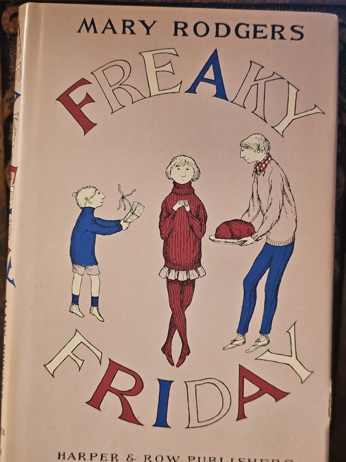„Freaky Friday“ by Mary Rodgers – Hardcover Book w/Dustjacket – 1972 1st Edition