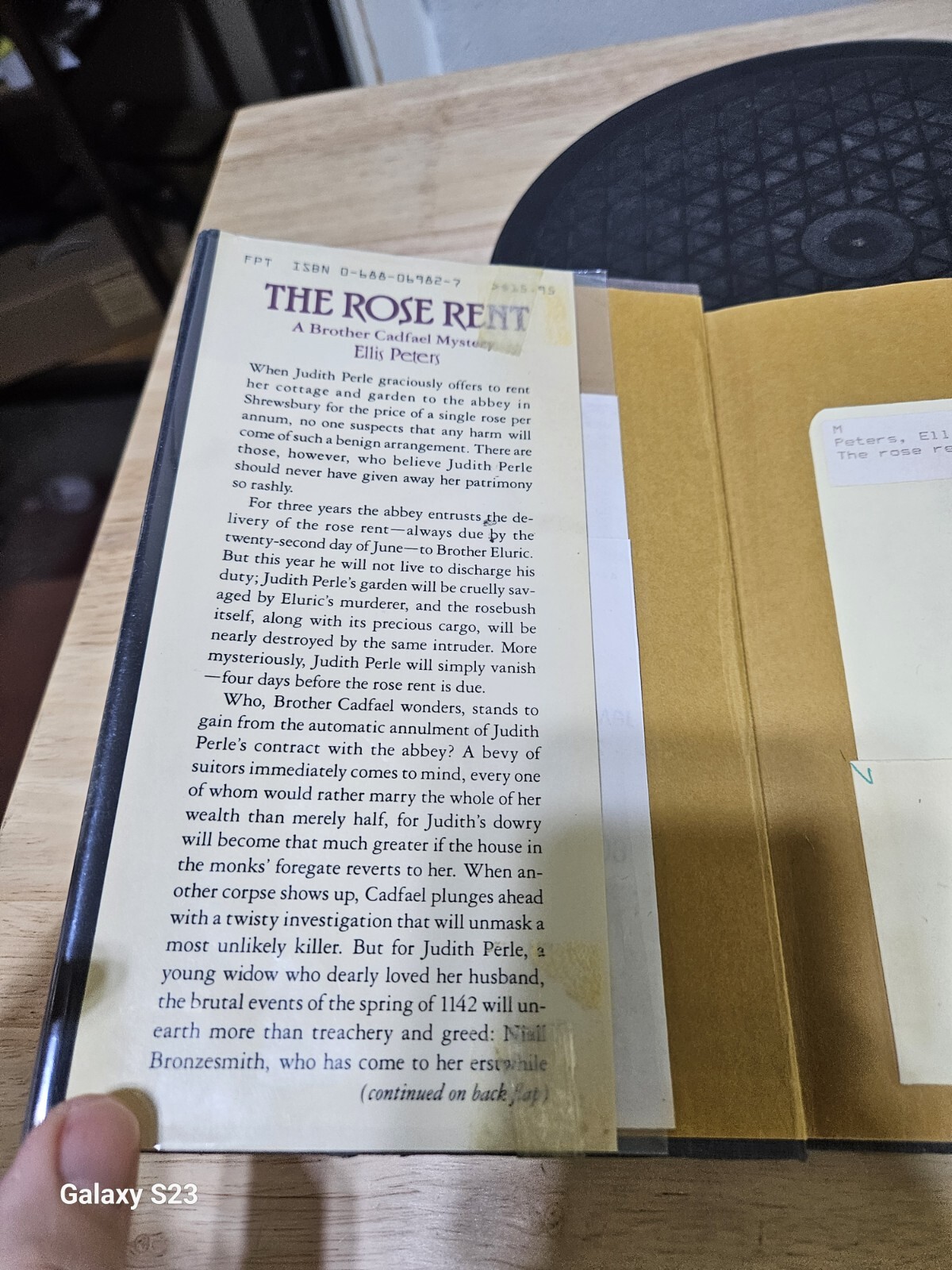THE ROSE RENT By Ellis Peters 1986 Hardcover Dust Jacket