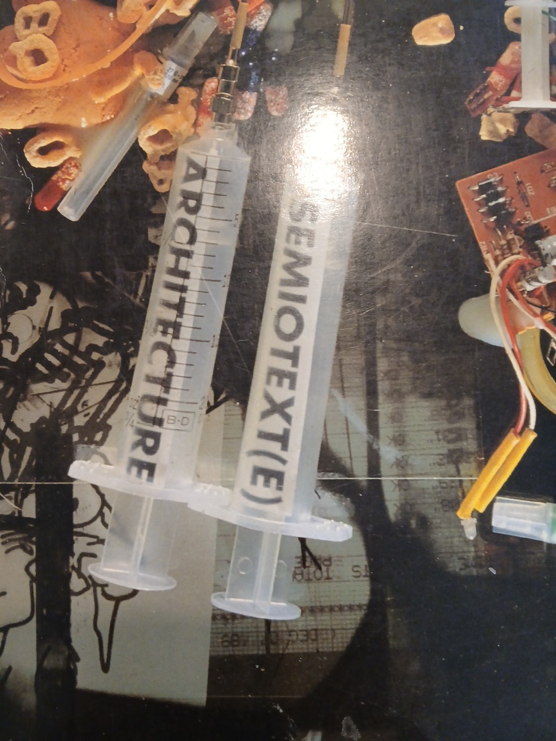 SEMIOTEXT(E) ARCHITECTURE Oversize PB 1992 Feisty defiant designs! Post-Modern