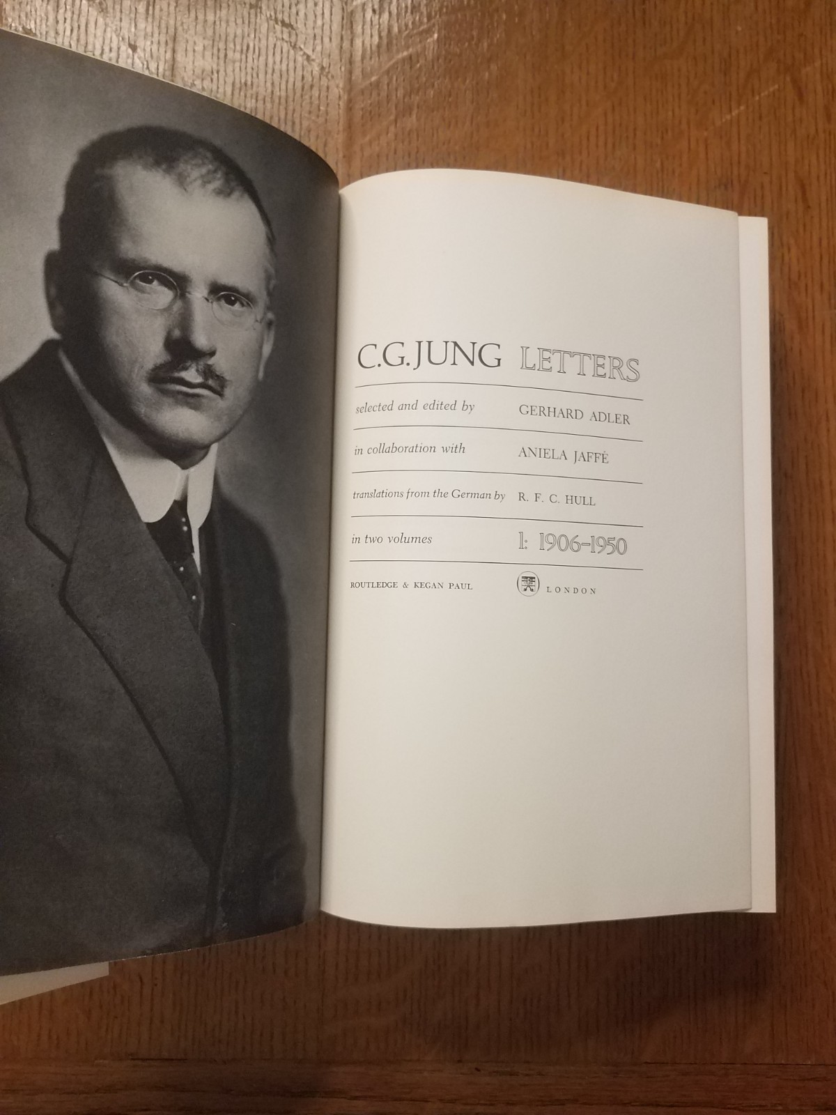 Carl G. Jung Letters 1906-1961 Gerhard Adler 2 Vol Set DJs Routledge 1973 Vtg VG