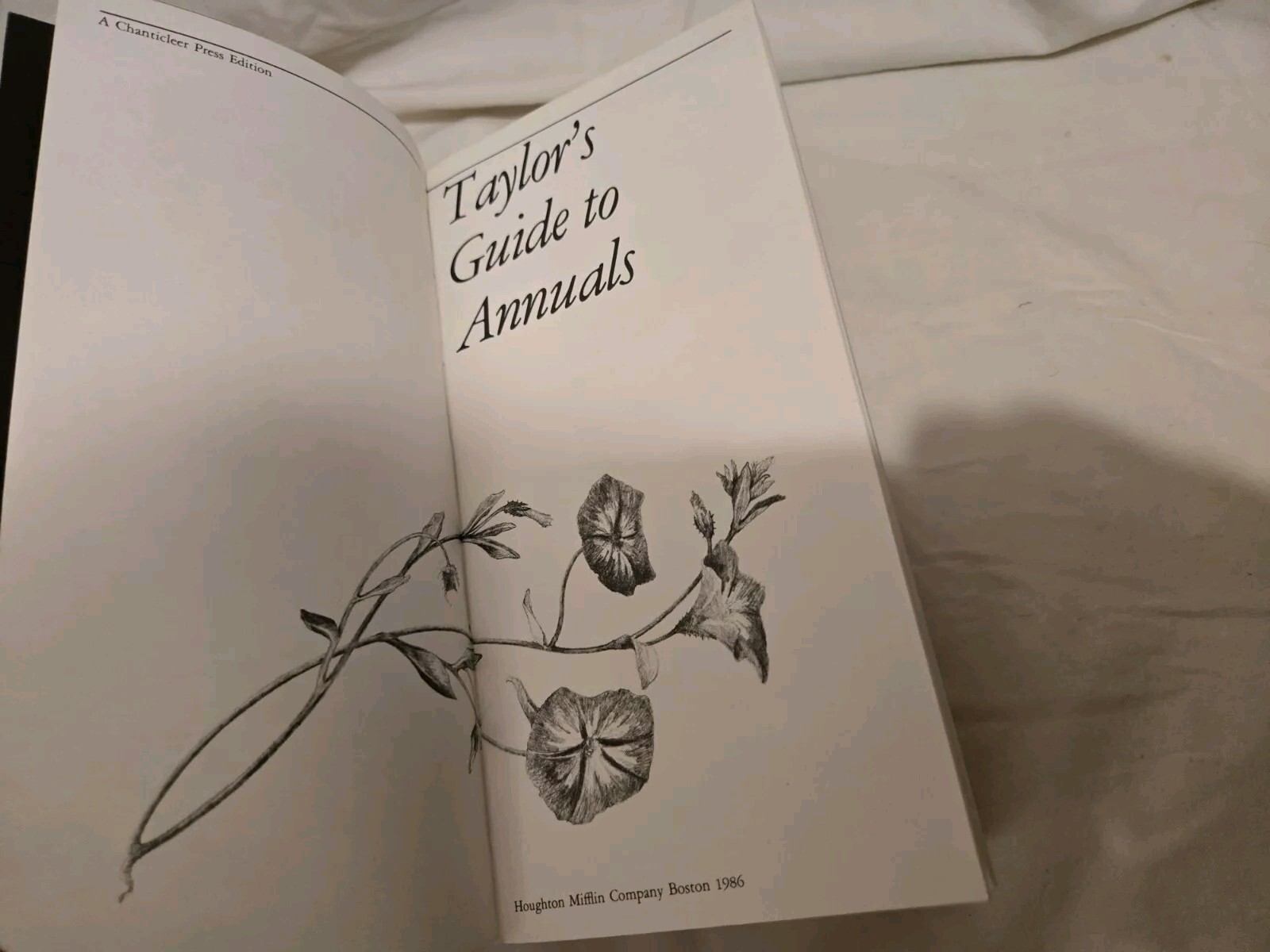 Taylor’s Guides to Gardening: Annuals, Bulbs,Perennials First Editions Softcover