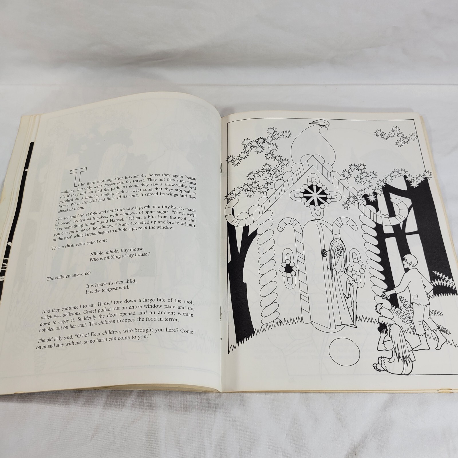 Vintage 1982 Hansel & Gretel Story – To – Color Book Caren Caraway Vintage