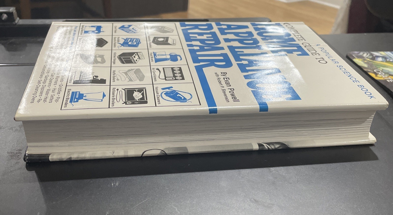VINTAGE 1974 POPULAR SCIENCE COMPLETE GUIDE TO HOME APPLIANCE REPAIR EVAN POWELL