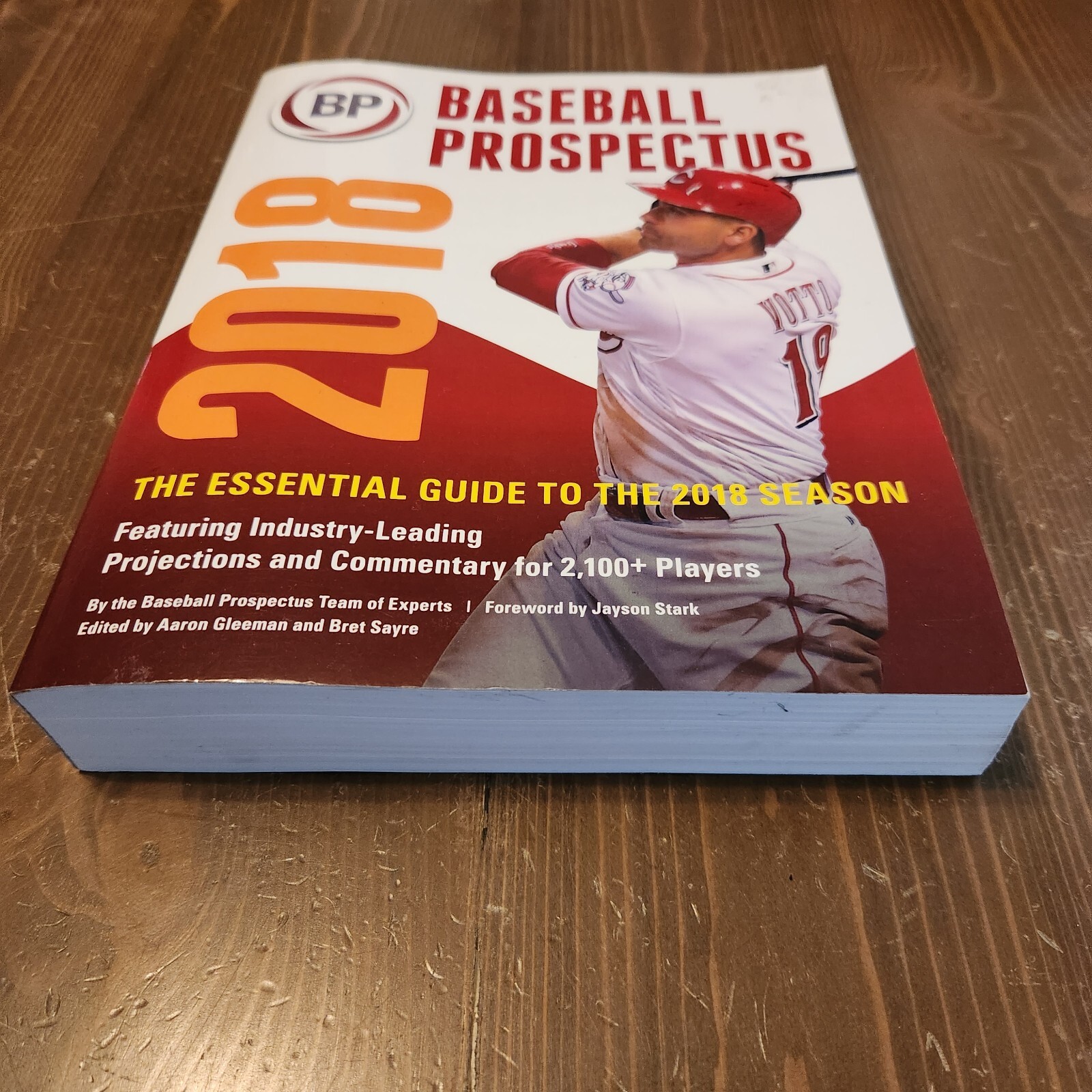 Baseball Prospectus 2018 Joey Votto Cover Thick Guide Book 594 Pages Collectible