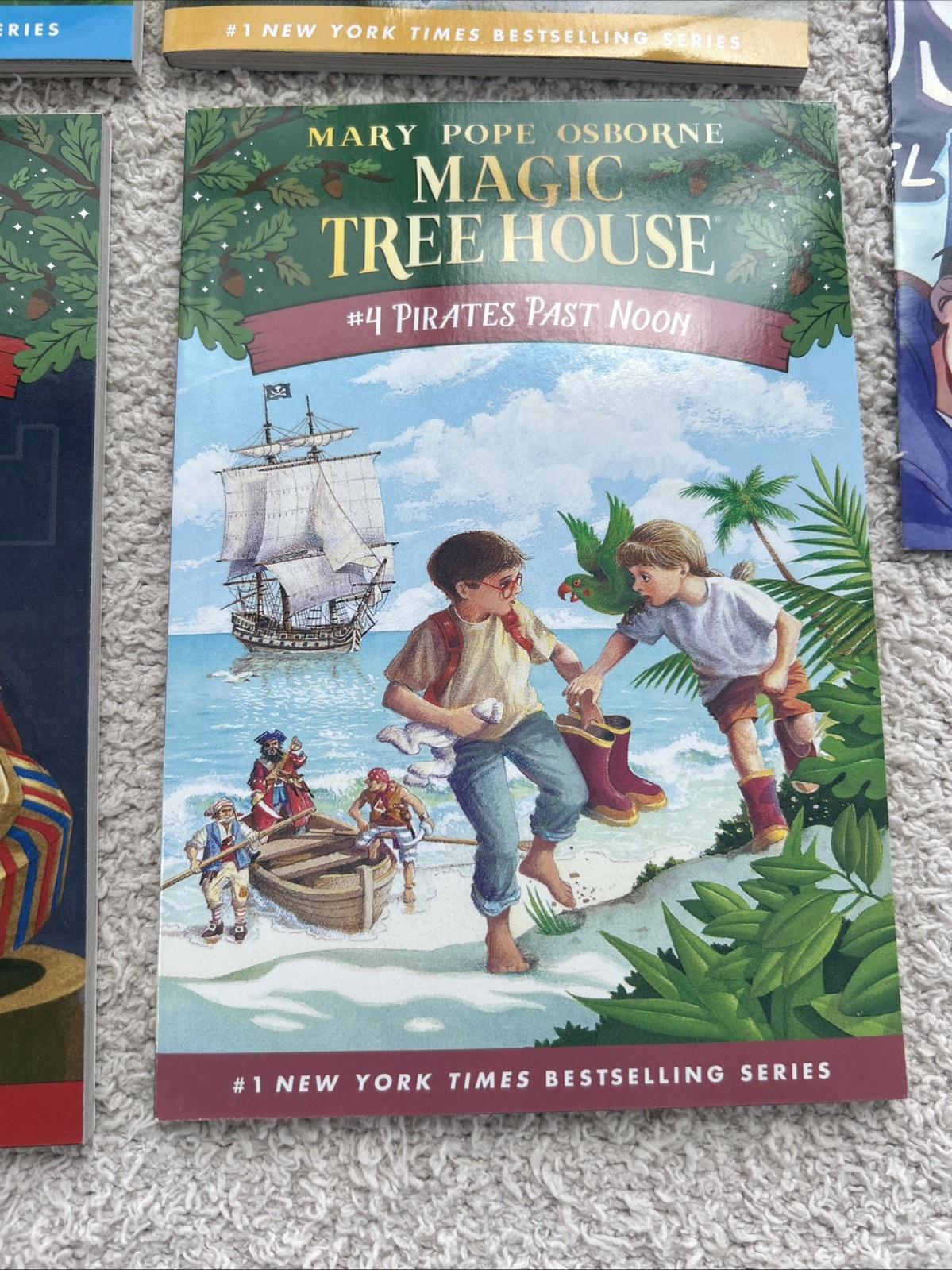Magic Tree House Books 1-4 Boxed Set Vols. 1-4. Includes Magic Treehouse Poster!