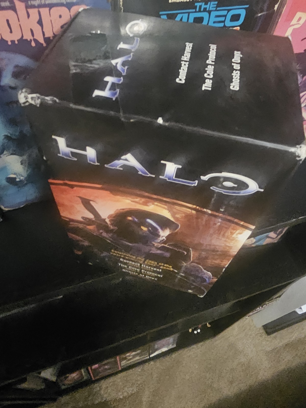 Halo Book Box Set 2009 *read description *