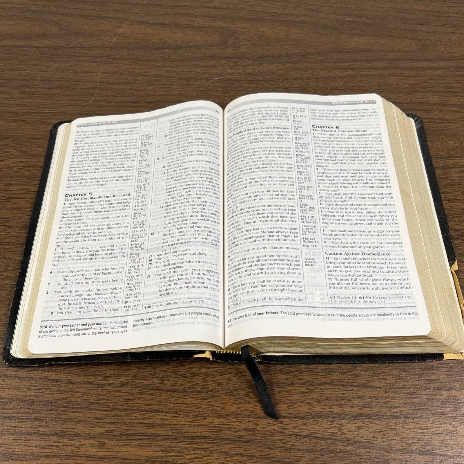 Tim LaHaye Prophecy Study Bible NKJV Leather Black Red Letter 2001 (Worn Cover)