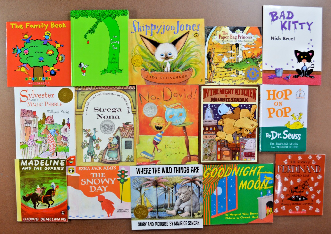 Lot of 15 BANNED PICTURE BOOKS Challenged Maurice Sendak, Strega Nona, Parr L3