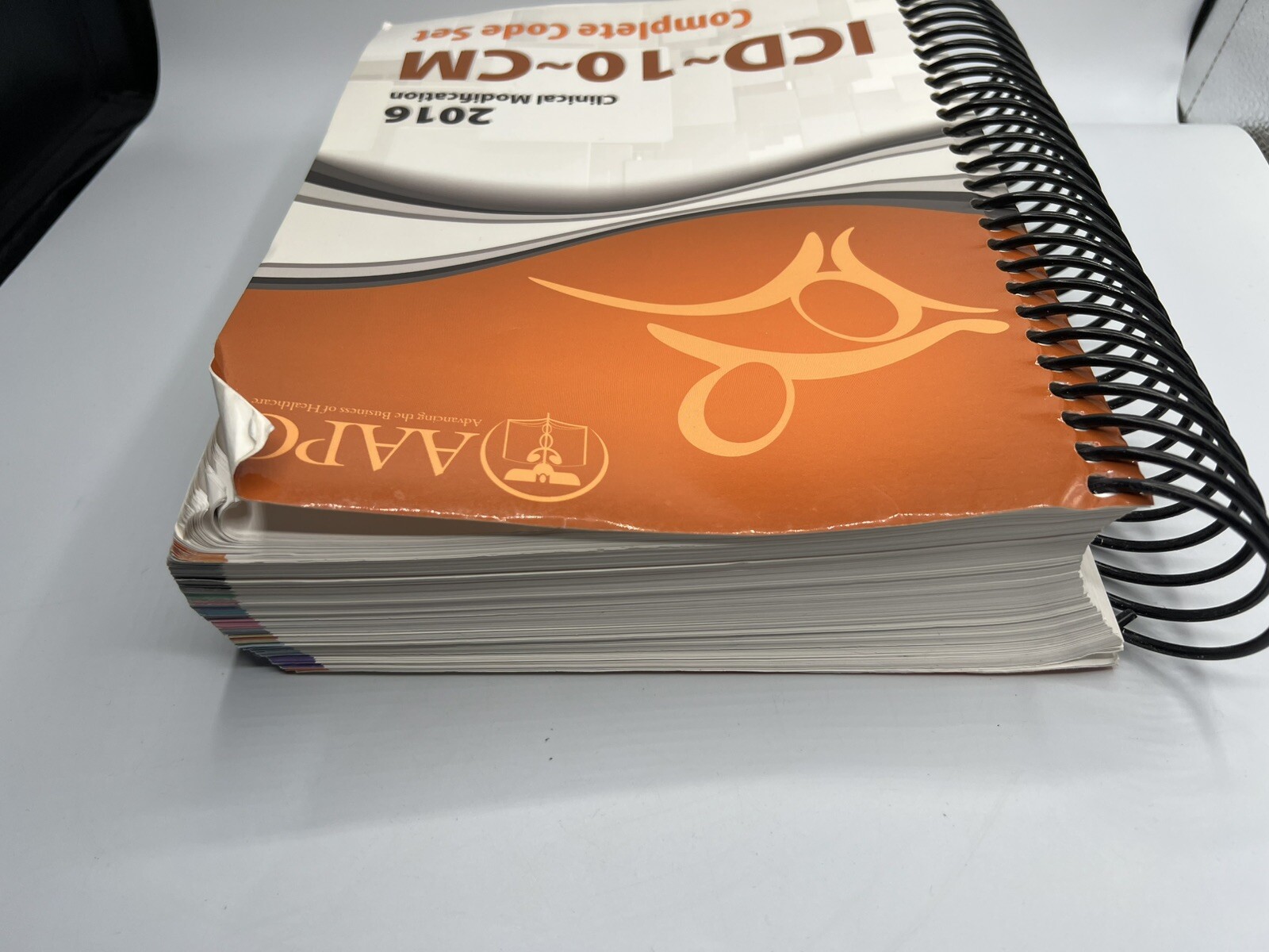ICD-10-CM Complete Code Set 2016 Spiral Bound AACP Clinical Modification Book