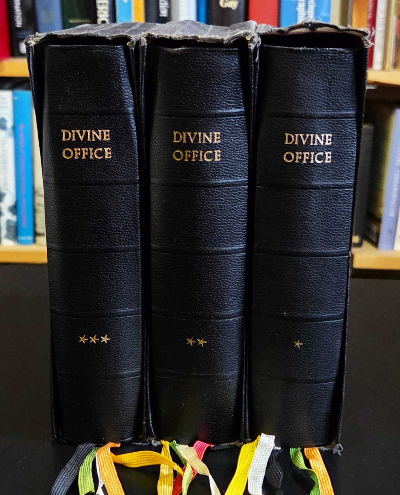 THE DIVINE OFFICE BREVIARY (Latin/English) 3 Volume Set (Leather) Slipcases 1963