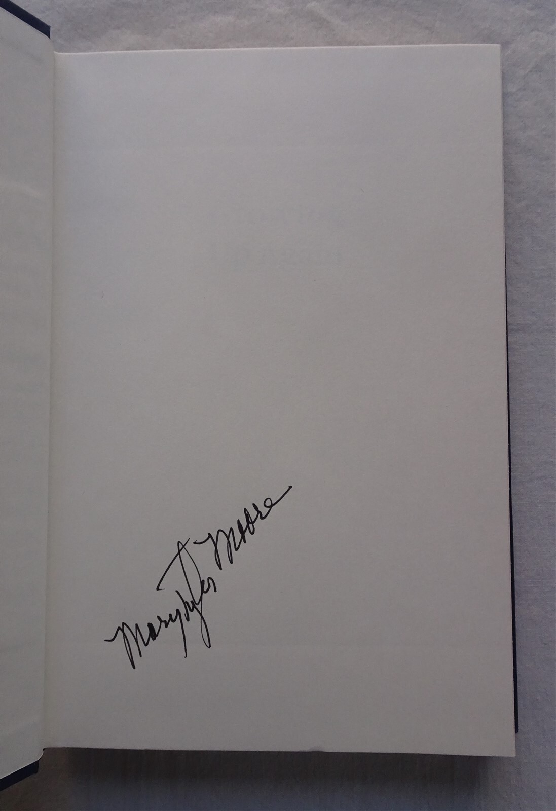 Growing Up Again, Mary Tyler Moore, First Edition, Dust Jacket, SIGNED, 2009