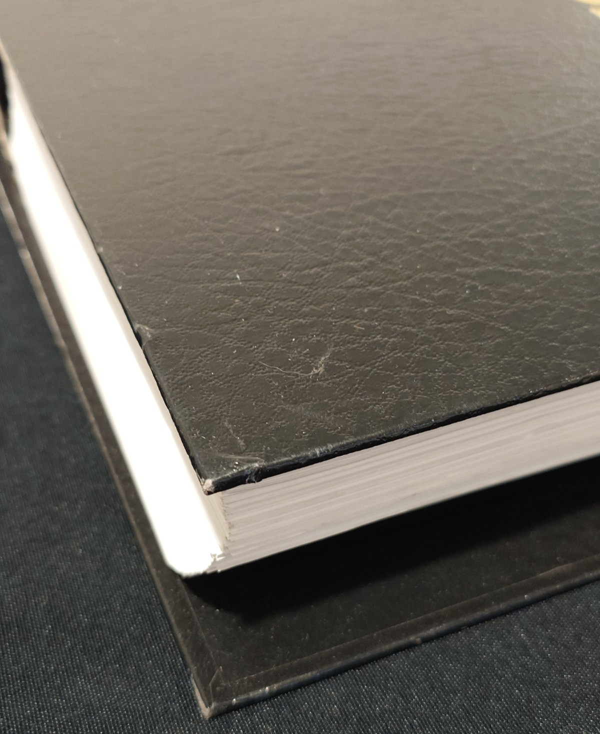 Hendrickson Holy Bible NLT Center Column Reference Ed. 2020 Loose Leaf 3-Ring