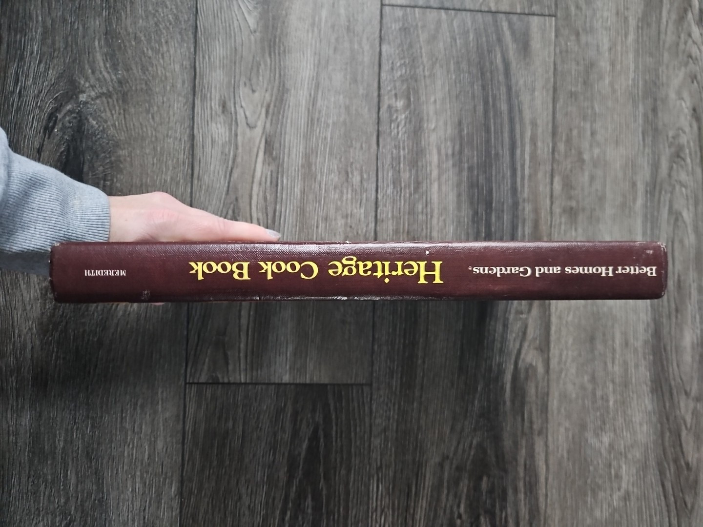 Heritage Cook Book Better Homes and Gardens 1975 Hardcover + Slipcover Gold Page