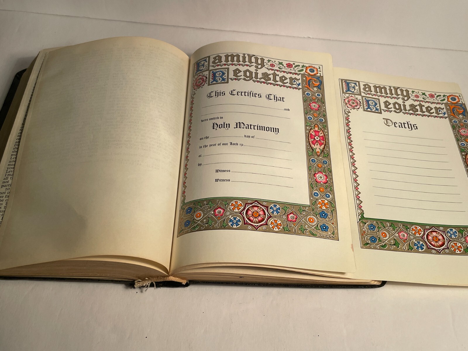HOLY BIBLE & Concordance RSV 1962 World Publishing vintage Revised Standard
