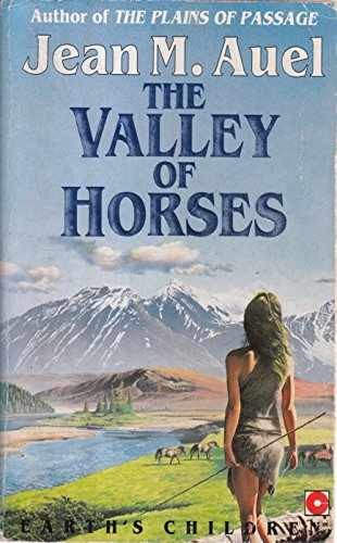 The Valley of Horses – Paperback, by Jean M. Auel – Acceptable