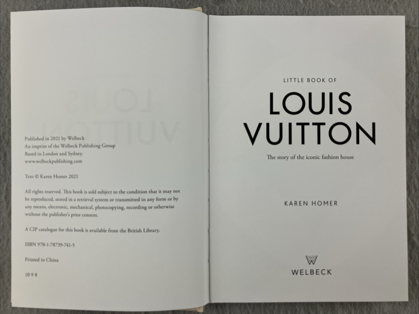 Little Guides to Style II Gift Set A Historical Review Four Fashion LV, CL, YSL