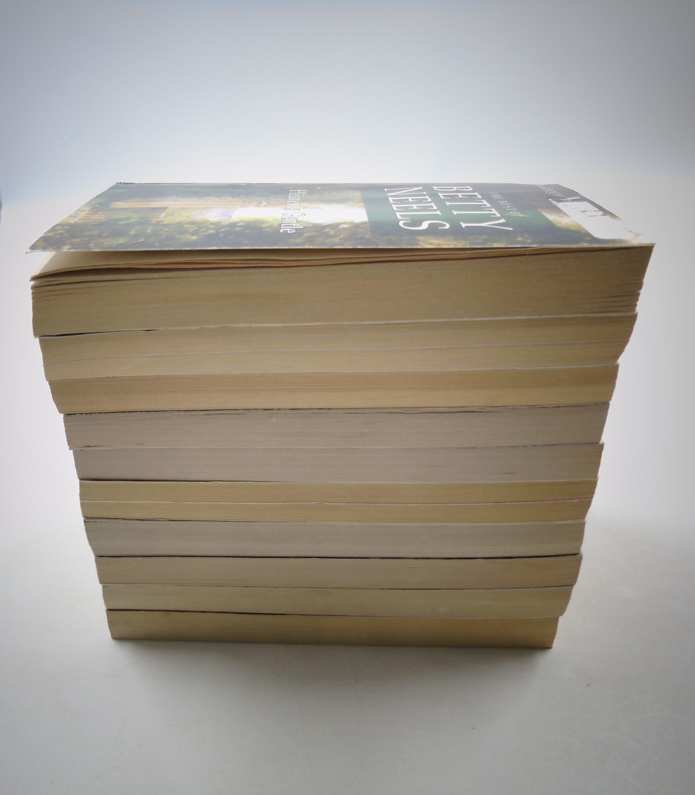 Vintage Lot of 10 Betty Neels Harlequin Romance Paperback Books, See Description