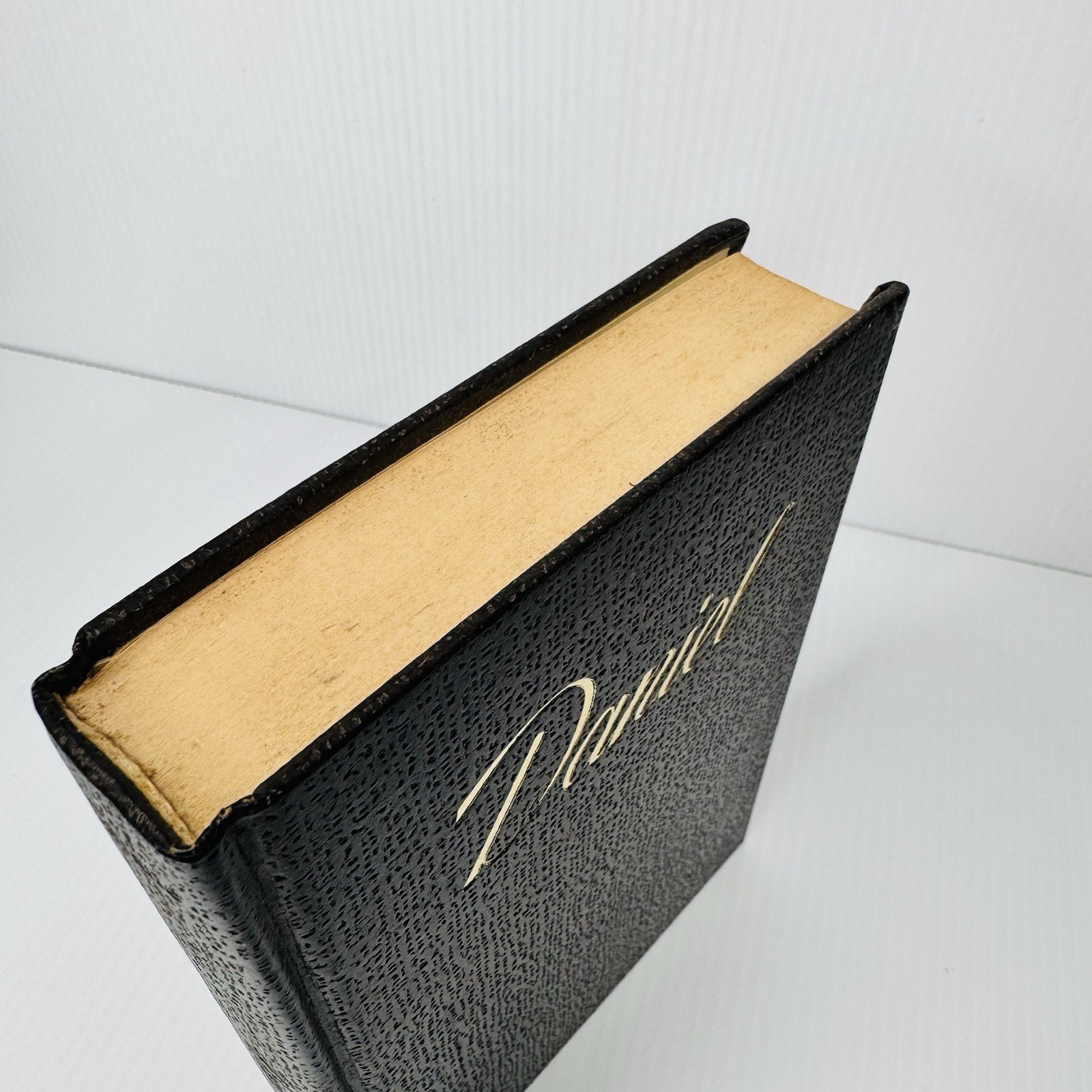 Daniel Verse by Verse Study by Oliver B. Greene 1974 Hardcover Edition