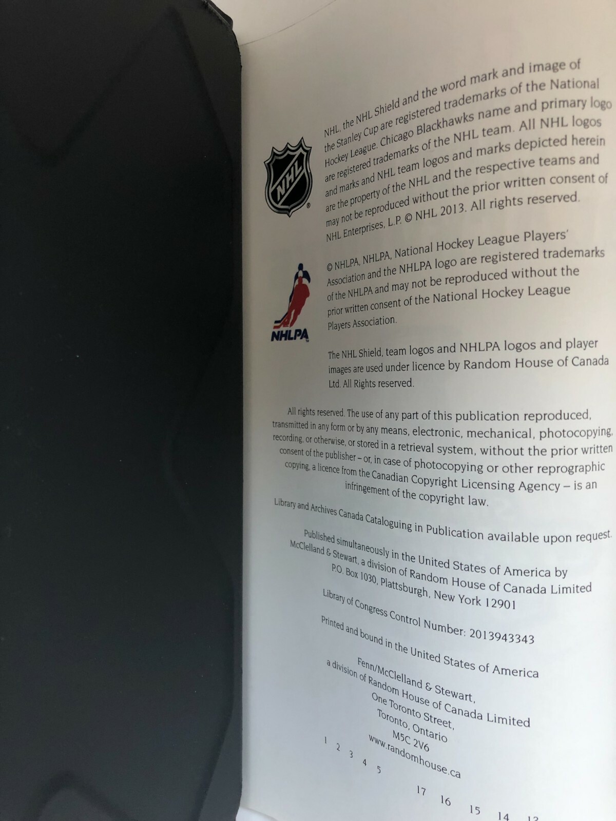Blackhawks Stanley Cups—6 Commemorative Issues + Tales from the Locker Room