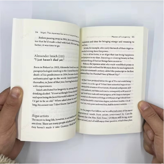 Ikigai The Japanese Secret to a Long and Happy Life Paperback USA Stock