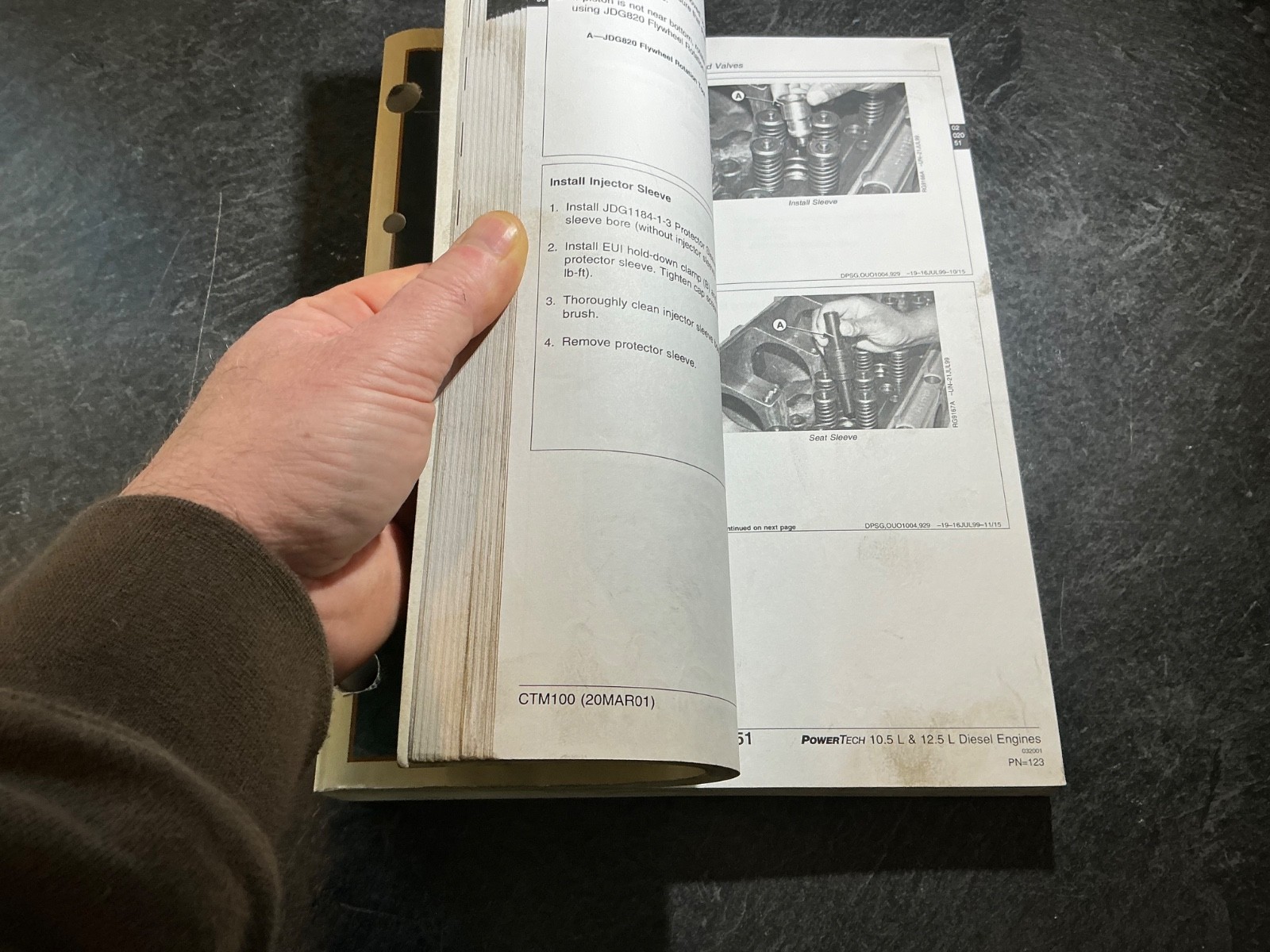 John Deere 10.5L & 12.5L Diesel Engines Base Engine Component Technical Manual
