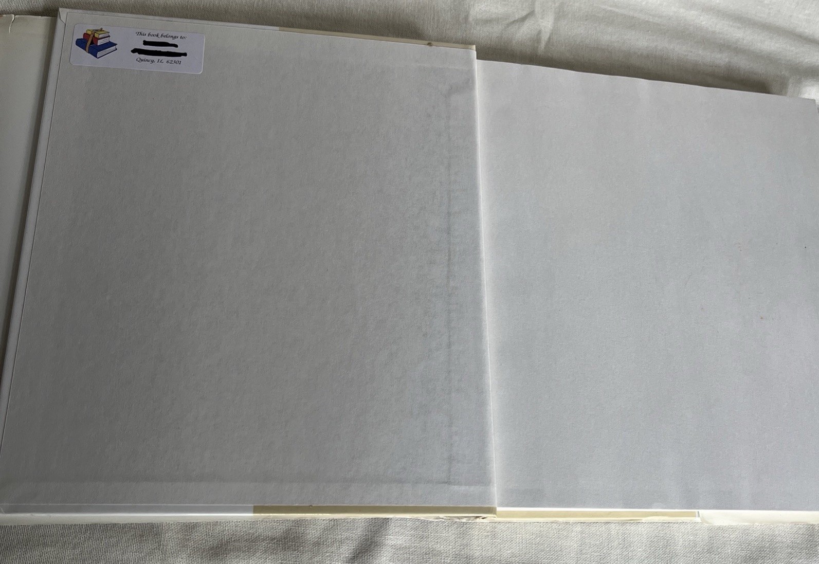 Julia Child’s Cookbook “In Julia’s Kitchen With Master Chefs”, 1995, 302 Pages
