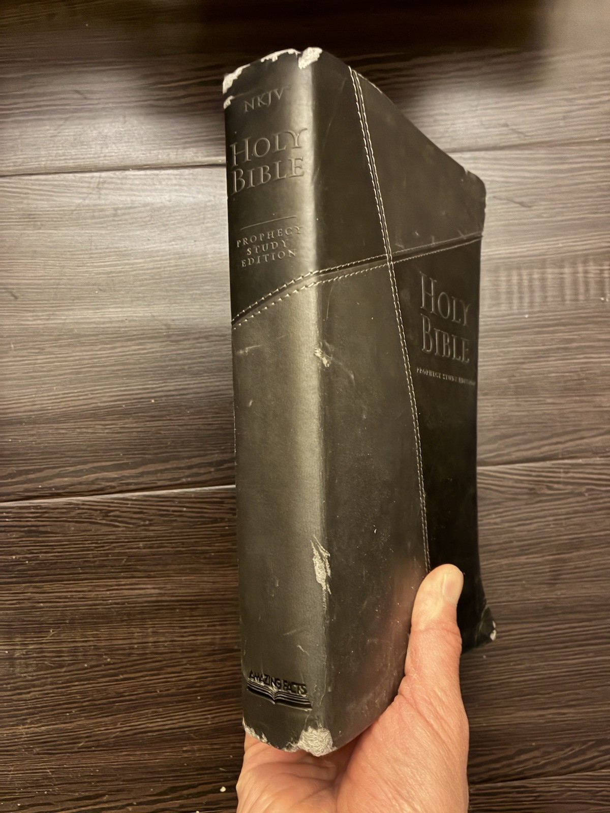 NKJV Prophecy Study Bible (Duo-Black) by Doug Batchelor (2009, Other)