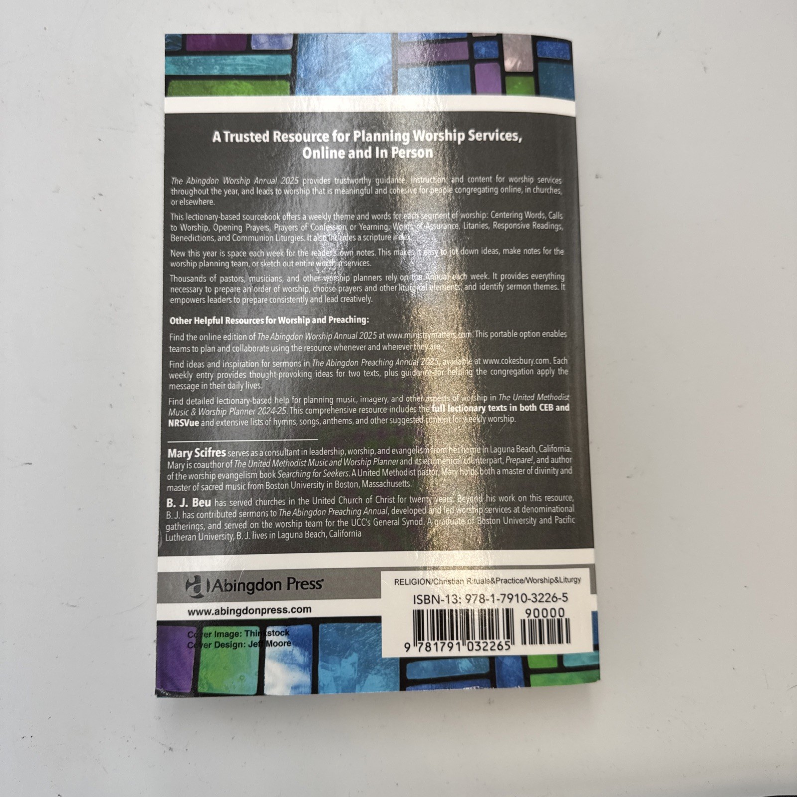 The Abingdon Worship Annual 2025 – paperback Beu, B.J.|Scifres, Mary