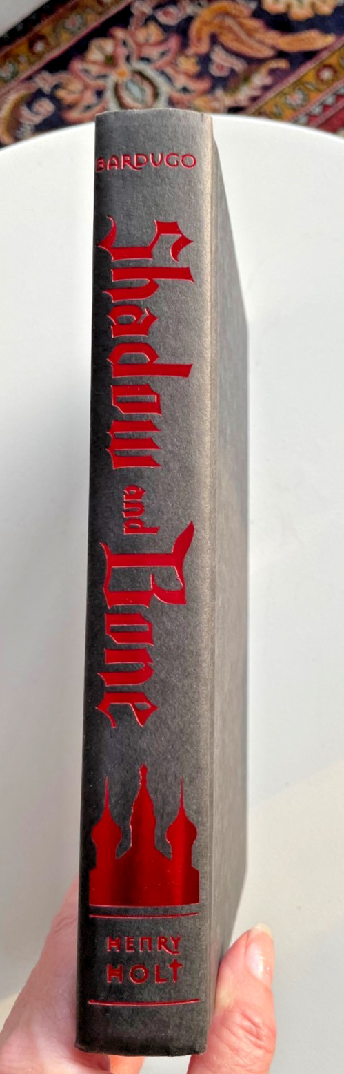 Shadow and Bone First Edition 6th Printing Leigh Bardugo Hardcover Grisha, VG
